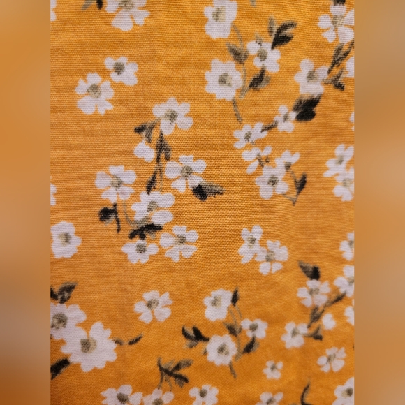 🌼Torrid Yellow Floral Midi Dress - Picture 9 of 12